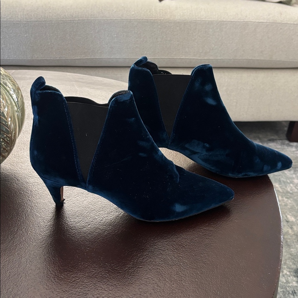 JCREW KITTEN HEEL VELVET BOOTIES